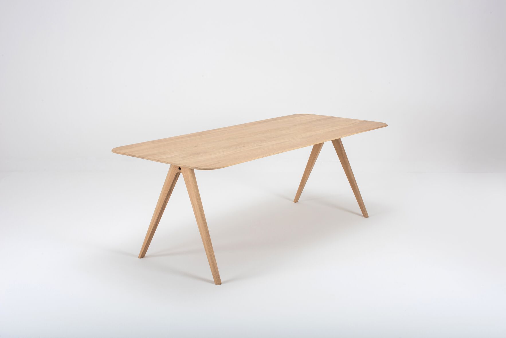 Прямоугольный дубовый стол Gazzda Ava ARCH-00093703 - Вид №14