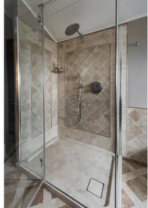 GH LAZZERINI Угловая душевая кабина из стекла на заказ