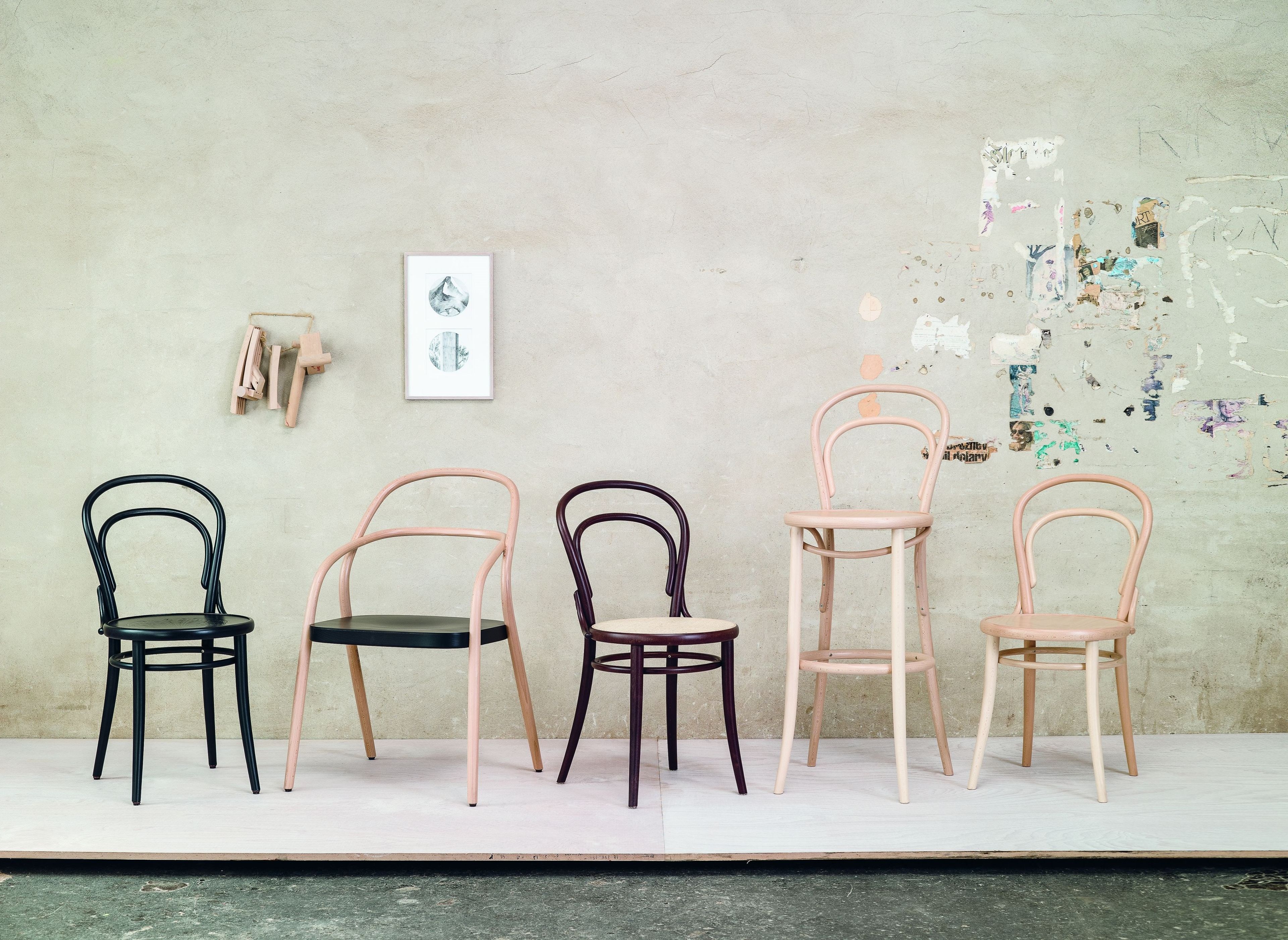 Высокий деревянный табурет с подставкой для ног TON N° 14 ARCH-00046764 - Вид №3