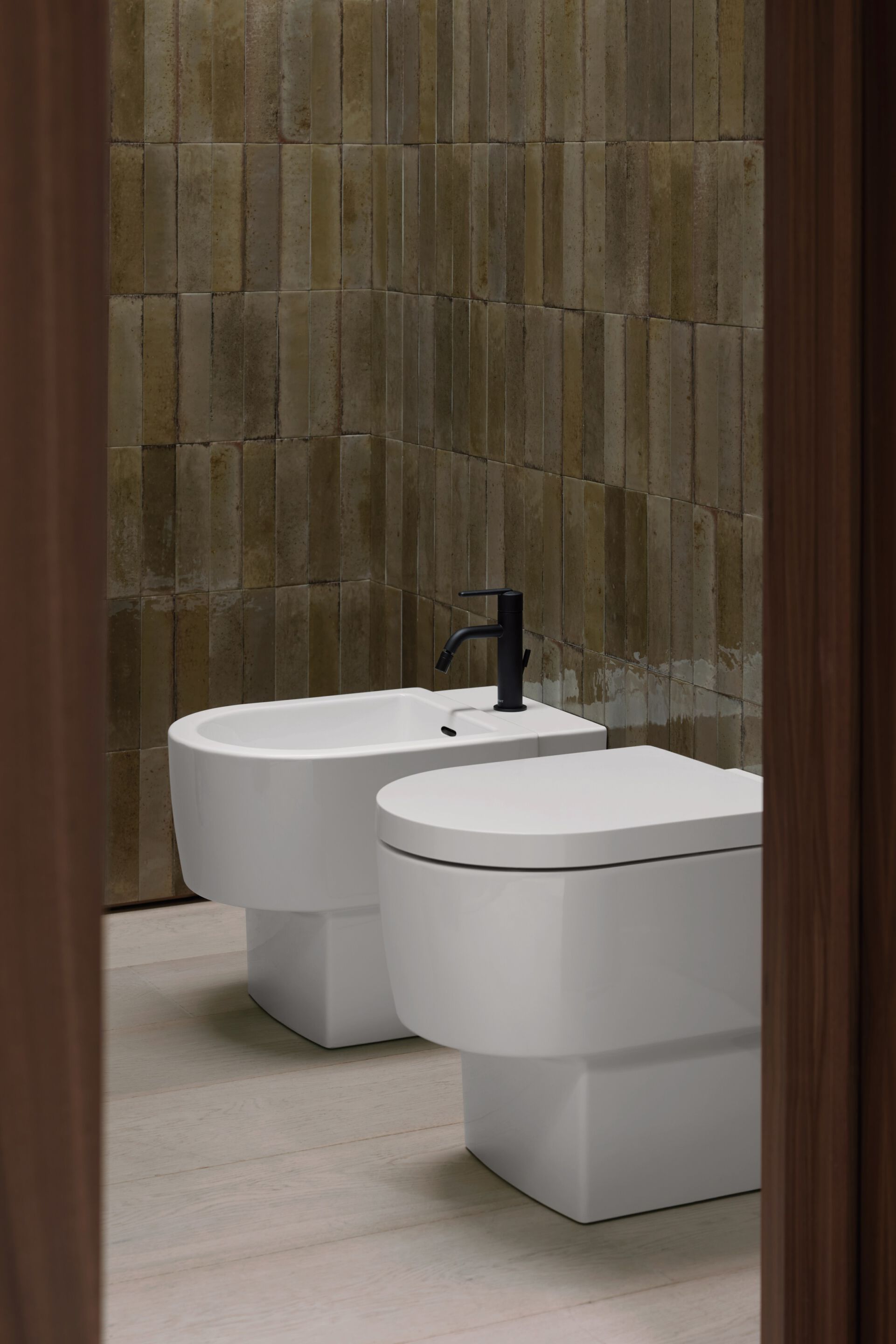 Однорычажный смеситель для биде с одним отверстием Duravit Balcoon ARCH-00126815 - Вид №2