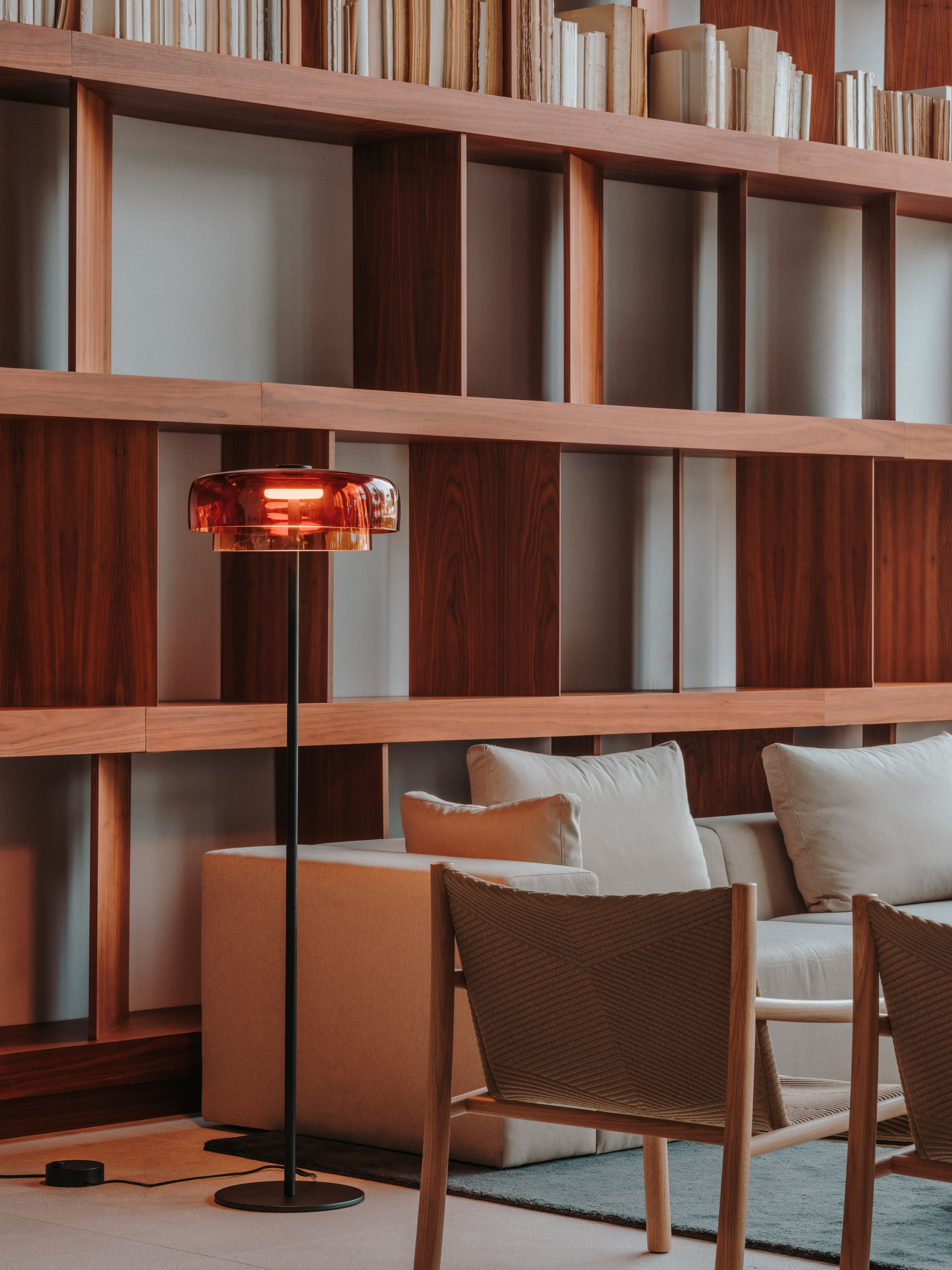 Стеклянный светодиодный торшер LedsC4 Levels ARCH-00032166 - Вид №7