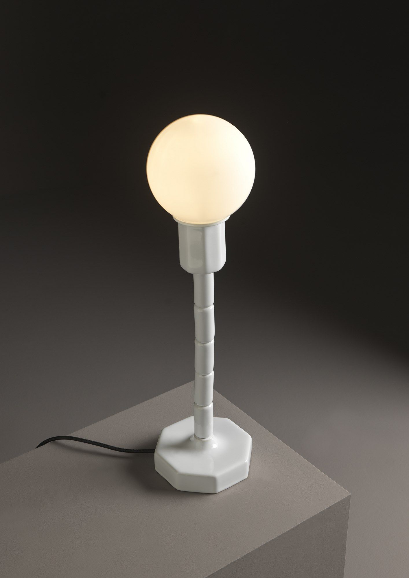 Керамическая светодиодная настольная лампа Ceramica Flaminia макияж ARCH-00140860 - Вид №3