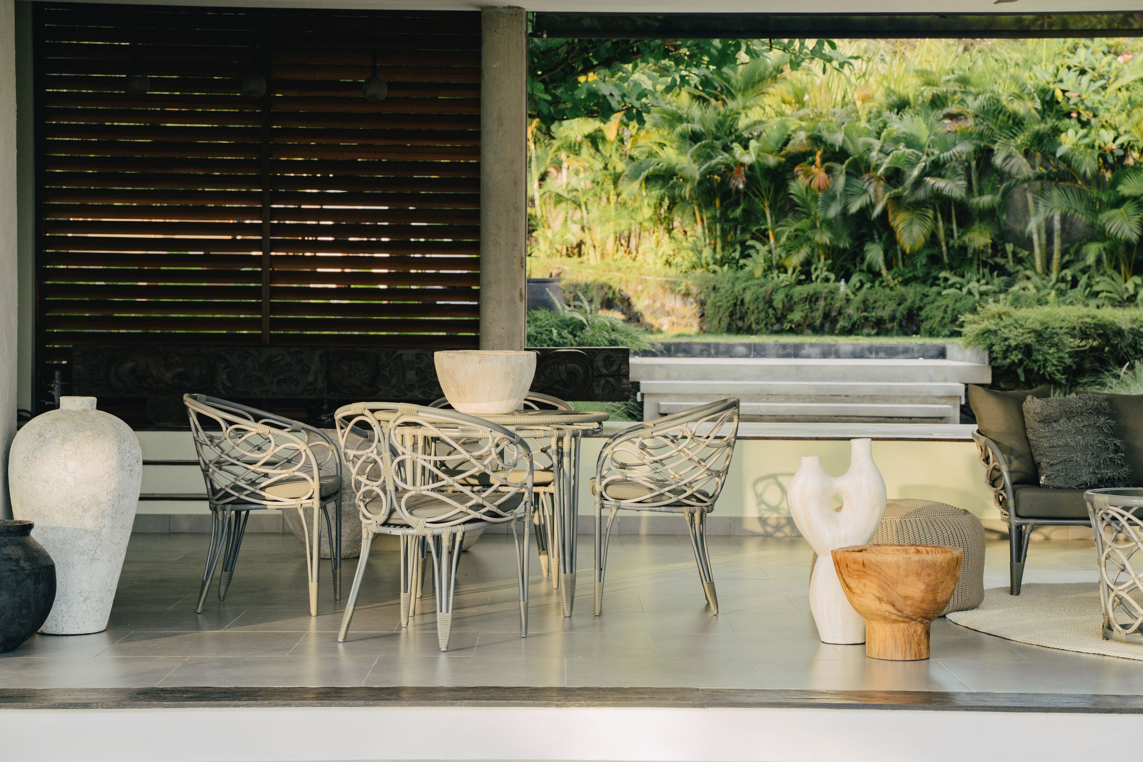 Круглый алюминиевый и стеклянный садовый стол cbdesign Мелодия ARCH-00077389 - Вид №2