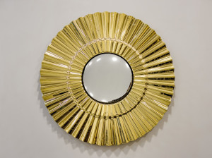 Декоративный предмет стеклянной стены