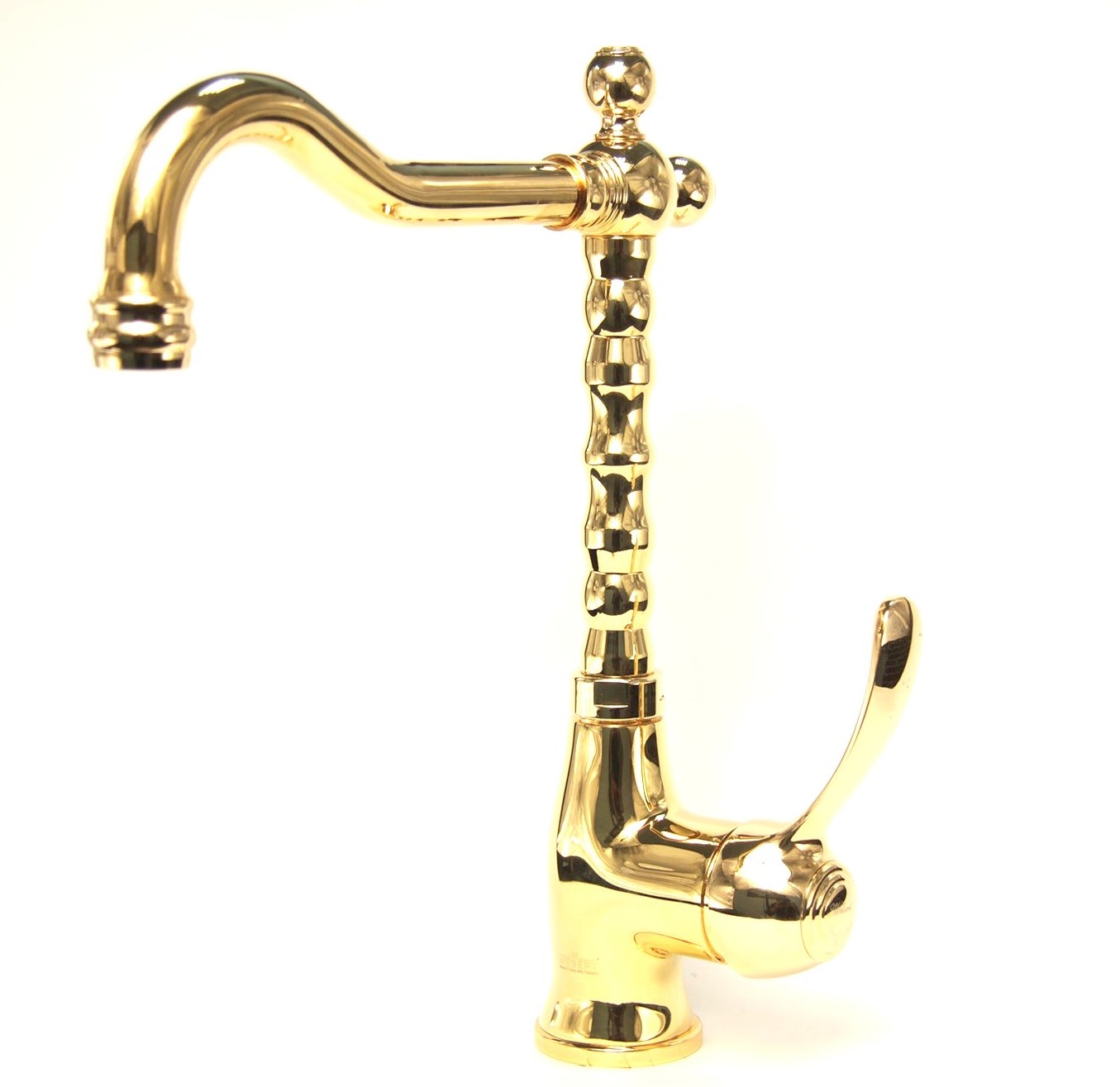 AU831802010 Смеситель для раковины Webert Aurora