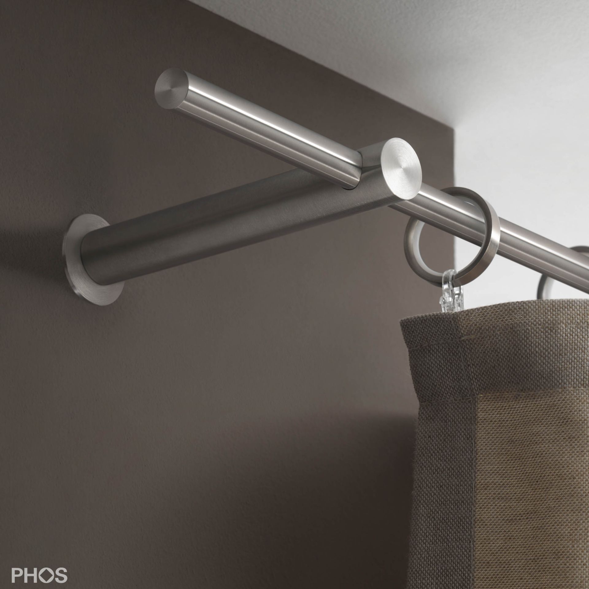 VS20-140-3200 Комплект карнизов: 320 см с 2 держателями и 1 держателем для карниза в качестве центральной опоры (большое расстояние от стены) PHOS 