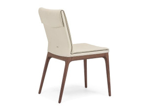 Кожаный стул