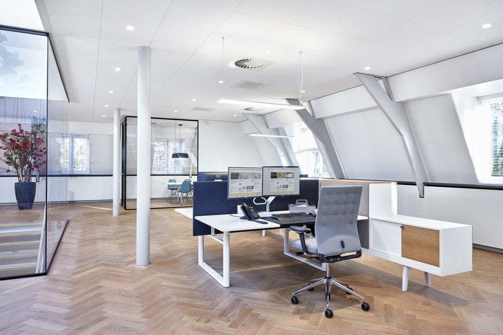 Стул из полипропилена с мягким сиденьем VITRA Eames Plastic Chair ARCH-00147160 - Вид №20