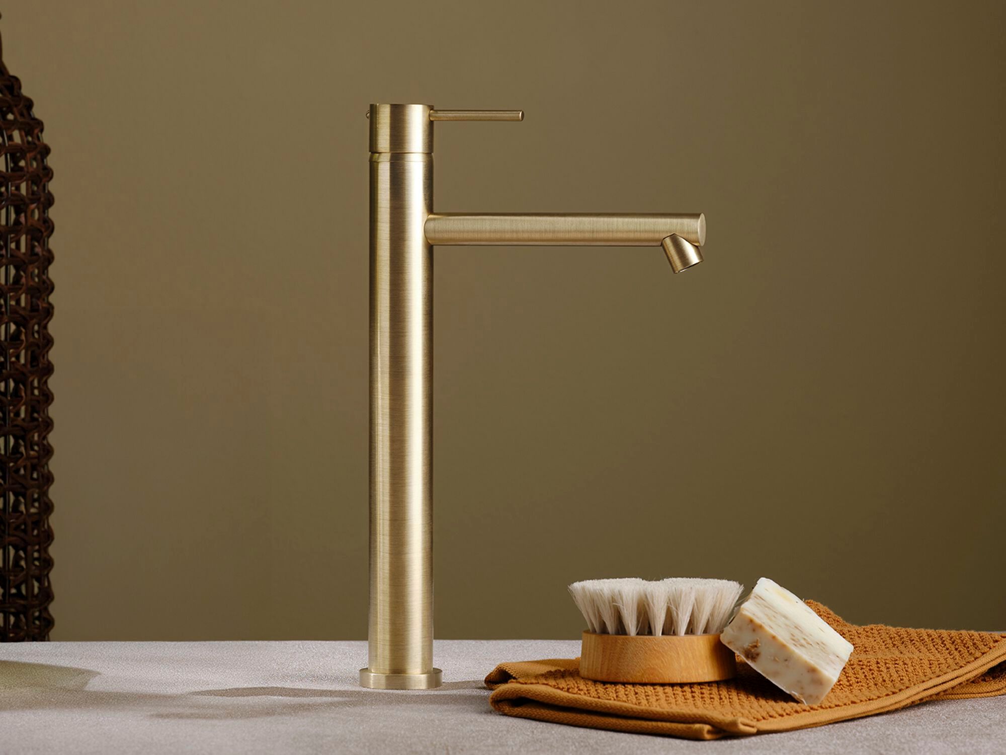 Однорычажный смеситель для раковины из нержавеющей стали Ritmonio Diametro35 Inox ARCH-00102408