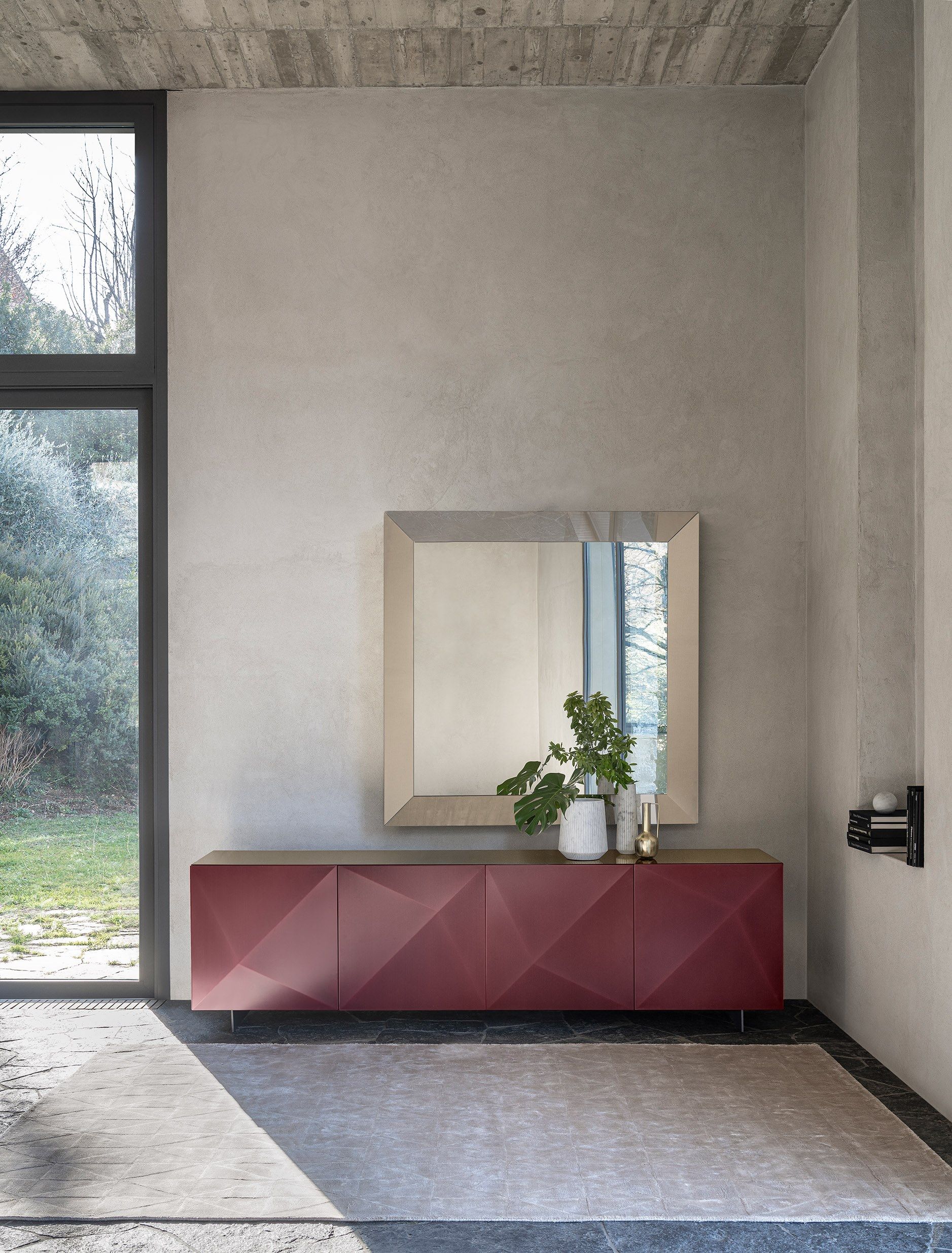 Настенное зеркало в рамке RIFLESSI трапеция ARCH-00003703 - Вид №2