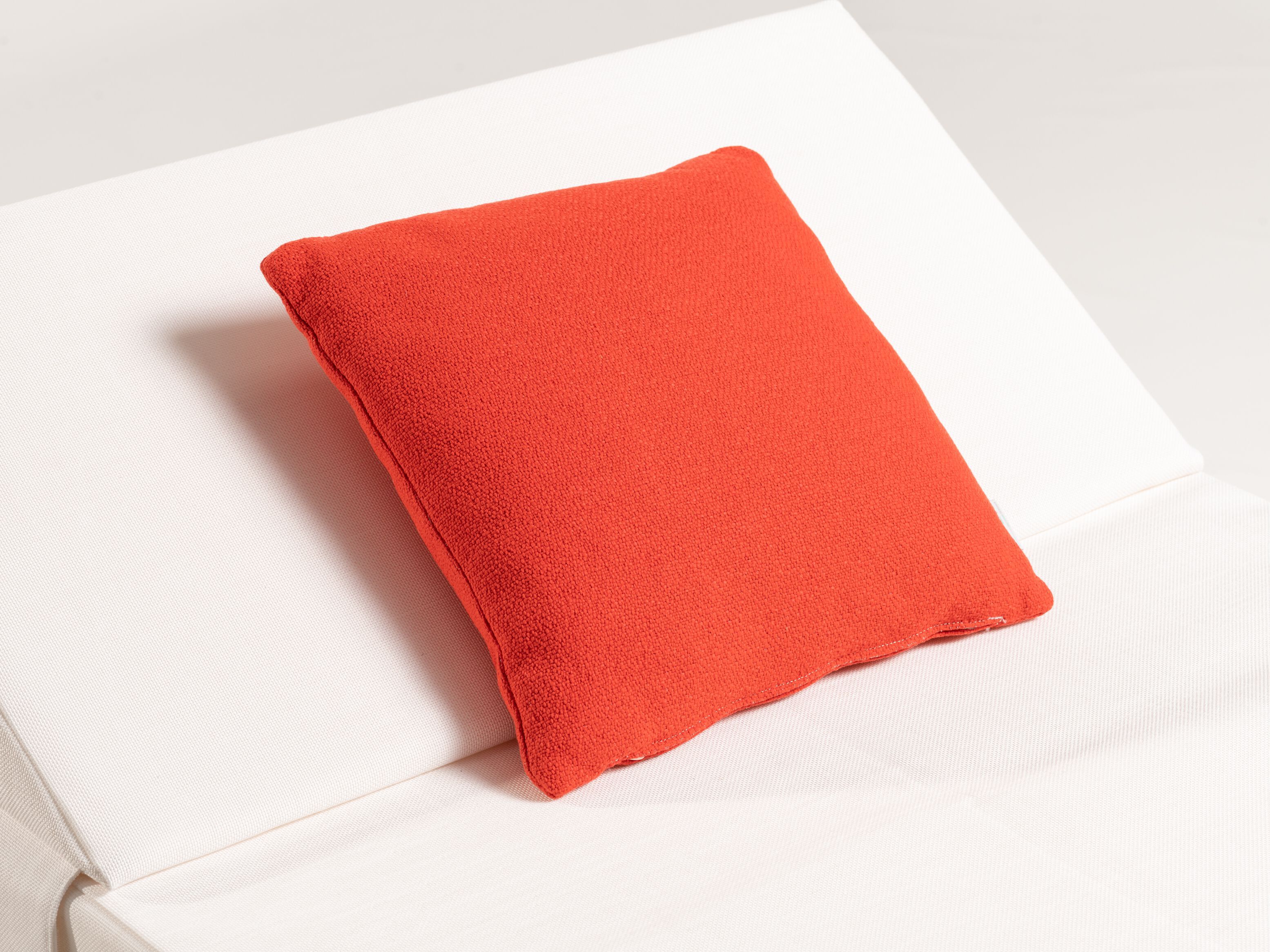 Напольная подушка ткани COZIP PASSION ARCH-00017650