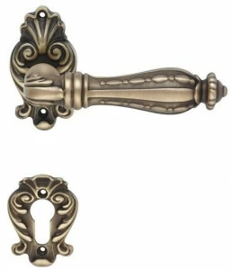 LINEA CALI' Латунная ручка в индийском стиле с накладкой Zaara