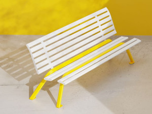 Оцинкованная стальная скамья со спинкой