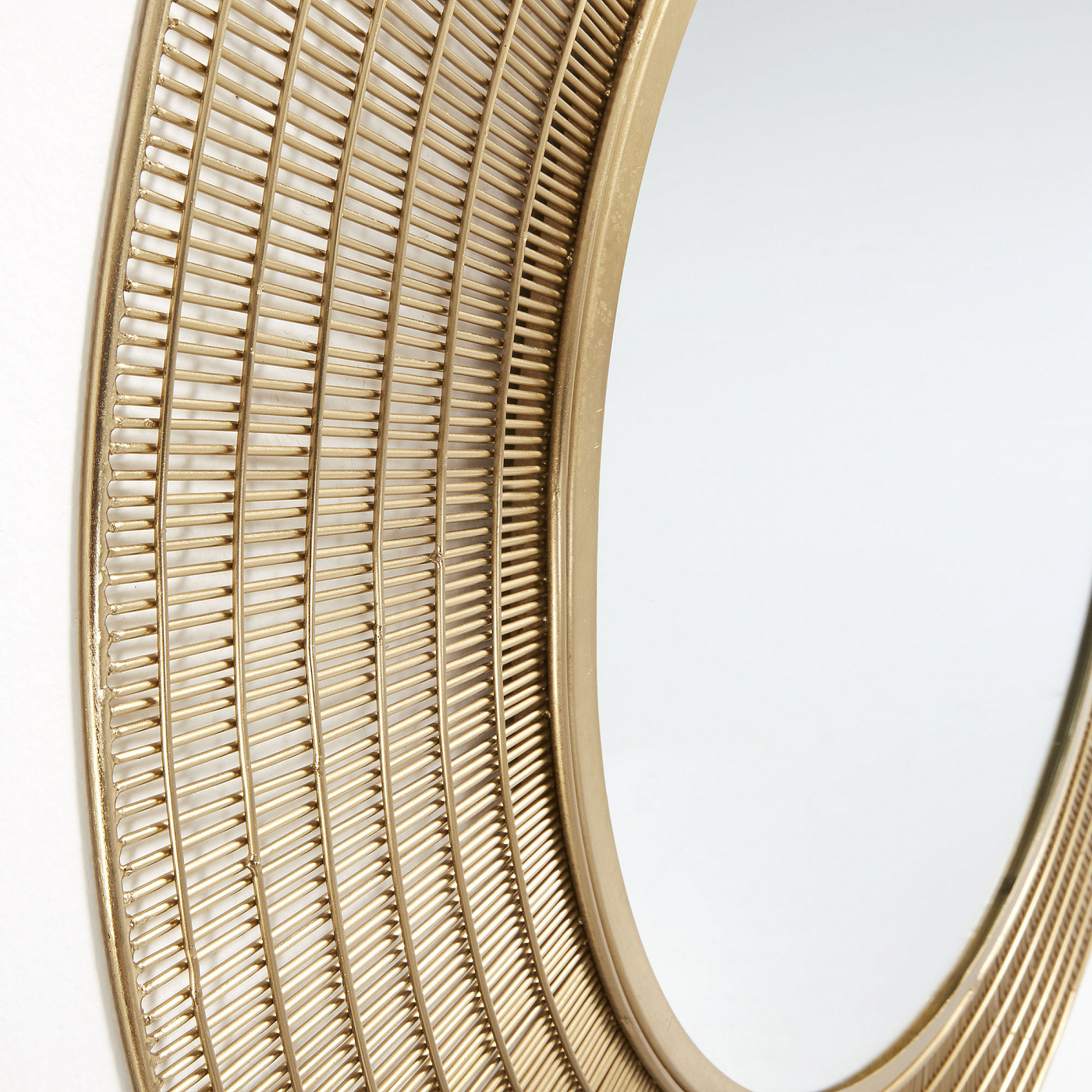 054312 Зеркало Plax в латунной раме La Forma Place