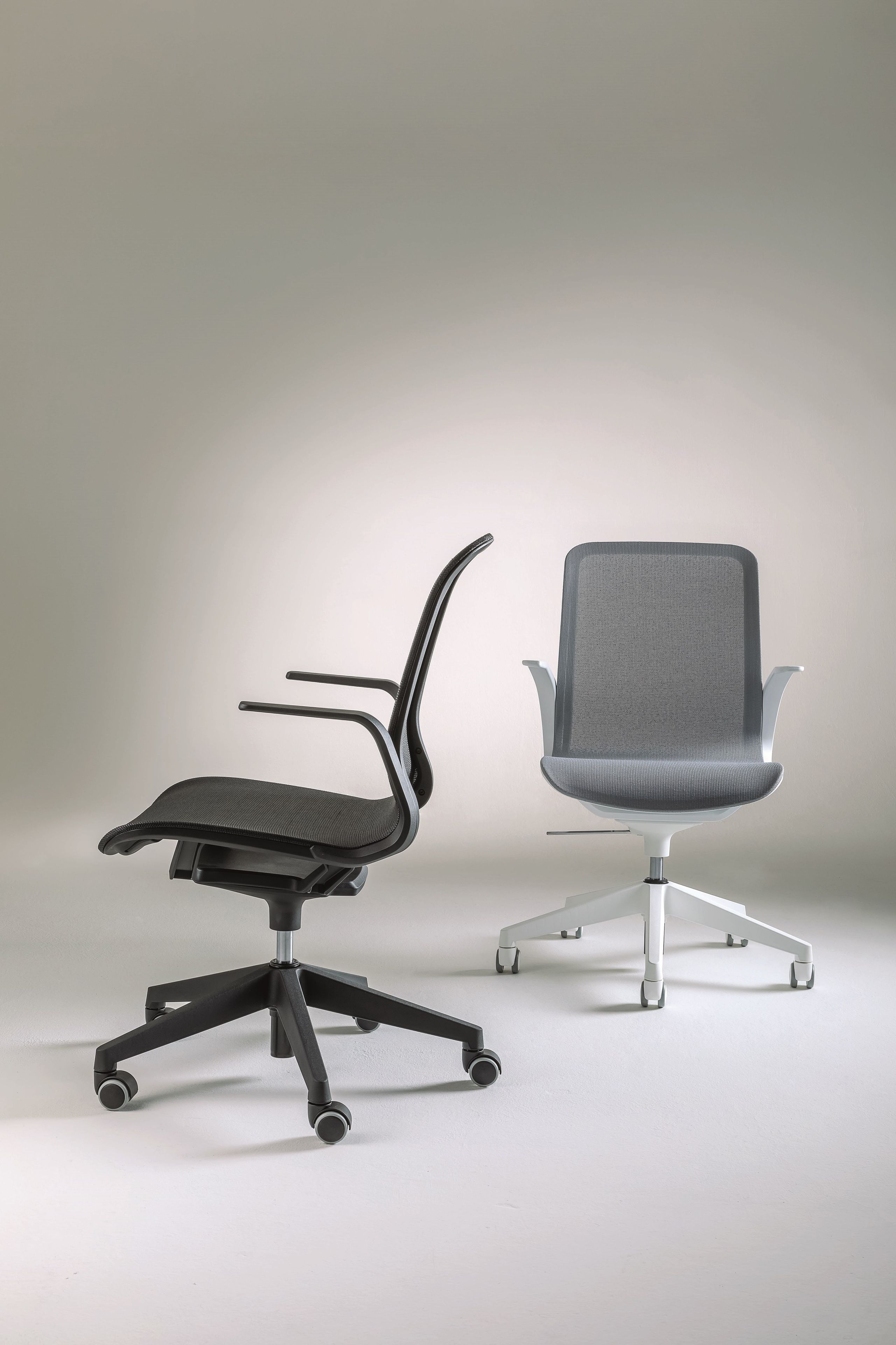 Офисное кресло Nylon® с подлокотниками с 5 спицами Luxy SmartLight ARCH-00076554 - Вид №5