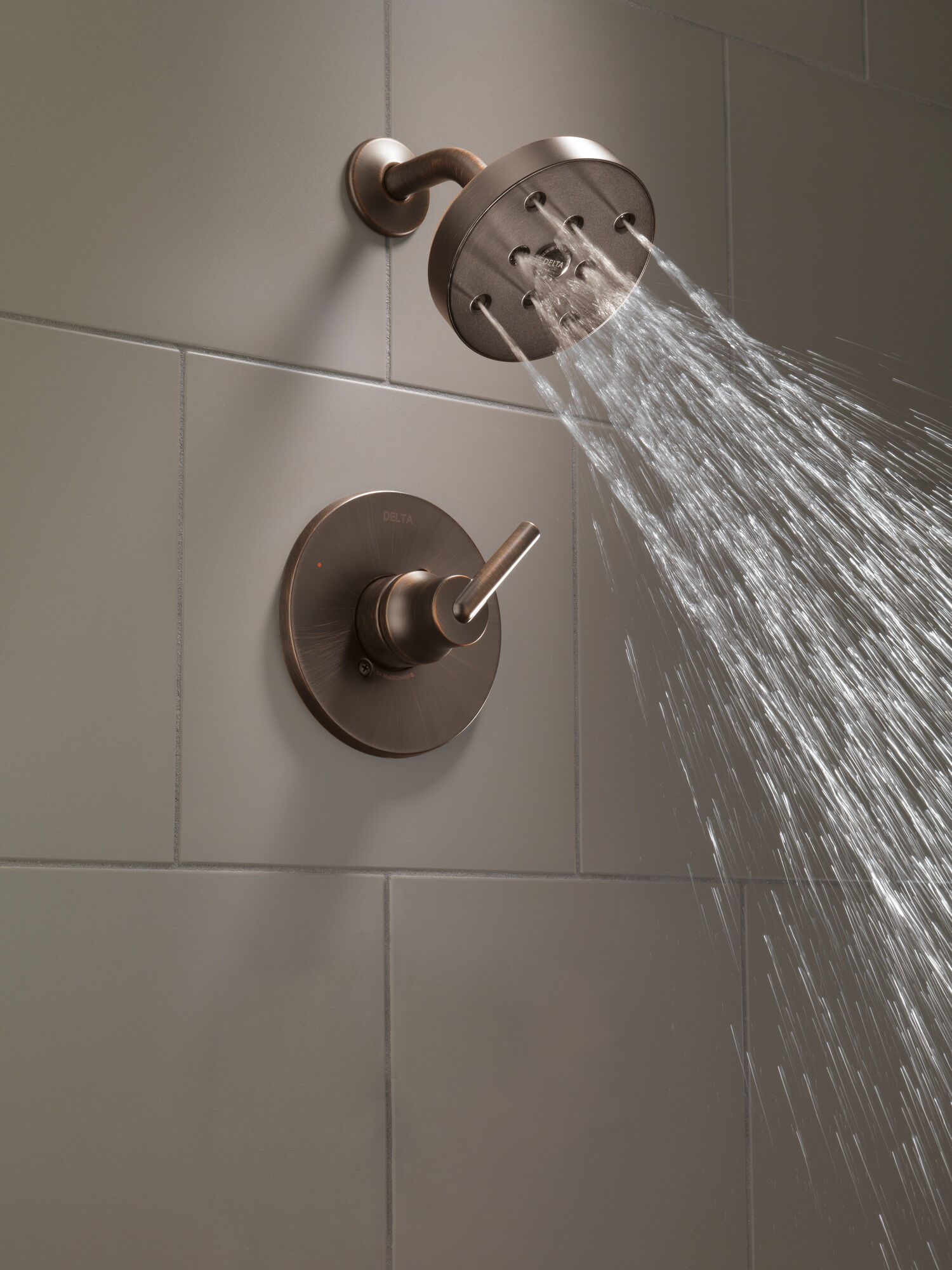 T14259-RB Накладка для душа Monitor® 14 серии H2Okinetic® Delta Faucet Trinsic Венецианская бронза  - Вид №2