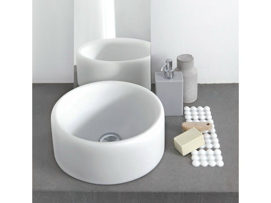 Круглая столешница из минерального волокна Geelli COCCOLA ARCH-00049408 - Вид №1