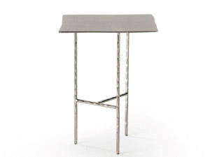 Квадратный журнальный столик из стали и кованого железа