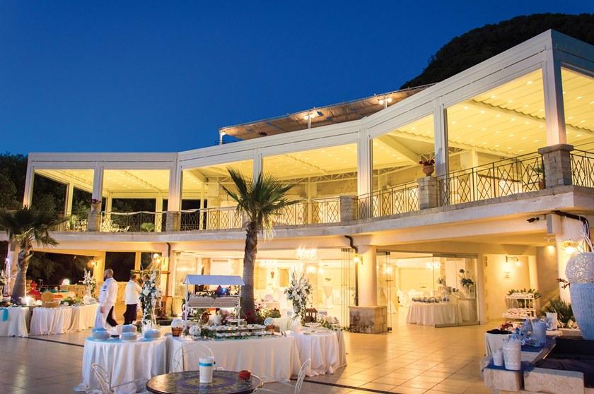 Sprech Пристенная пергола со сдвижной крышкой Q.box system sun-id-1464079 - Вид №1