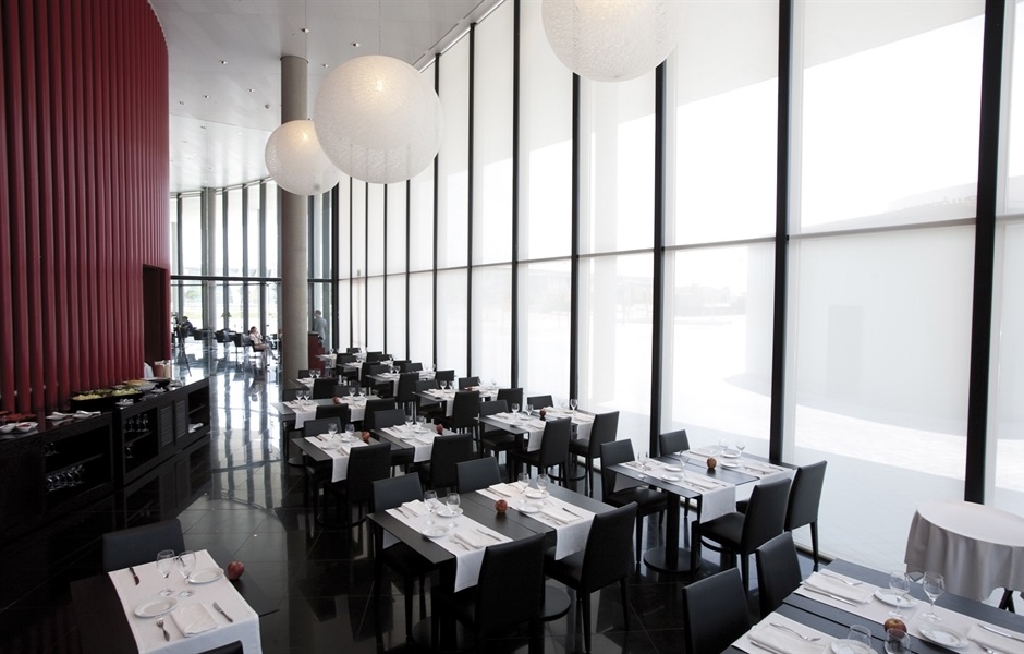 037686 Стул Andreu World Anna - Вид №2