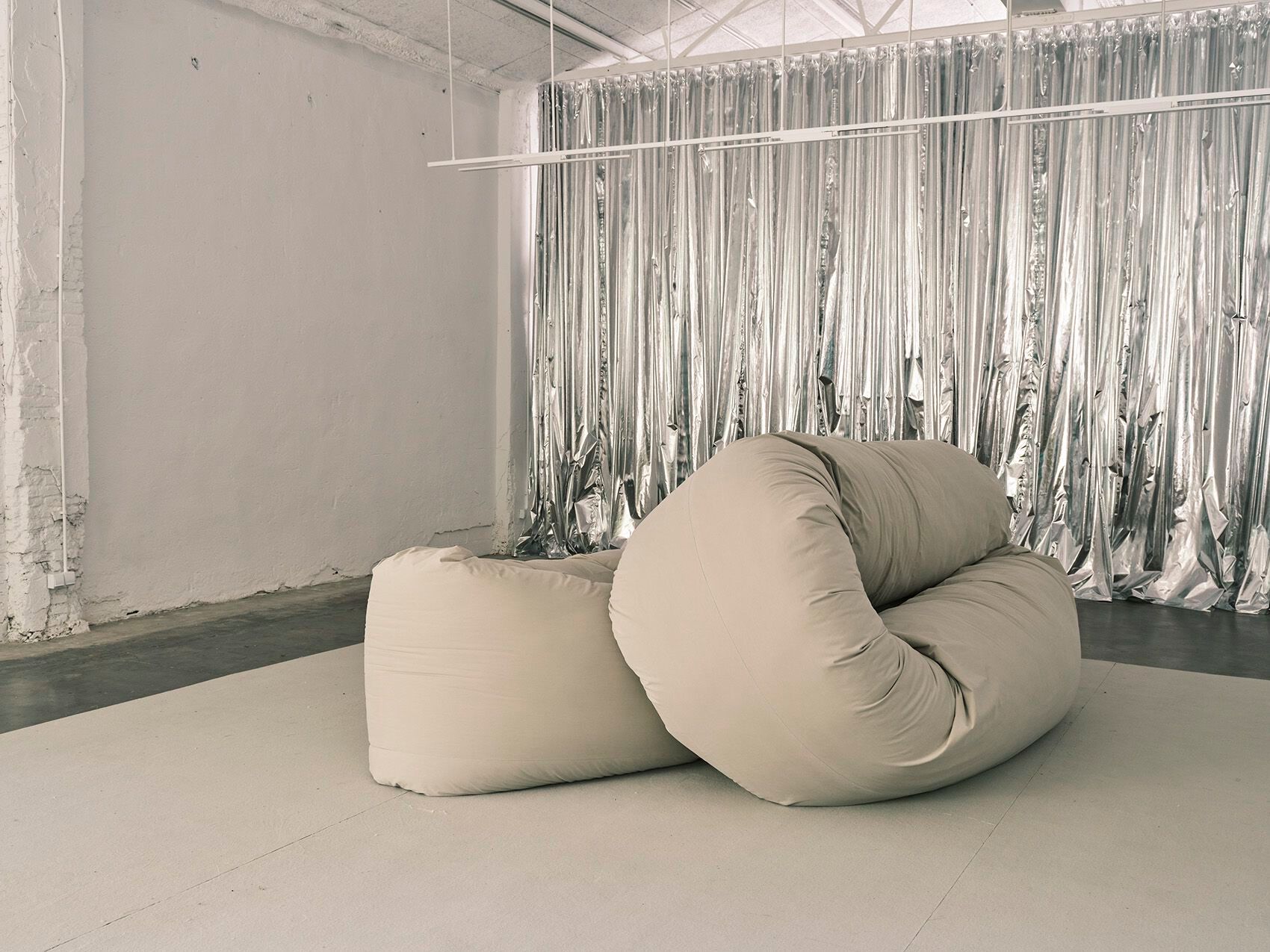 Трансформируемый диван из полиэфирного волокна BD Barcelona SAUSAGE ARCH-00022982 - Вид №18