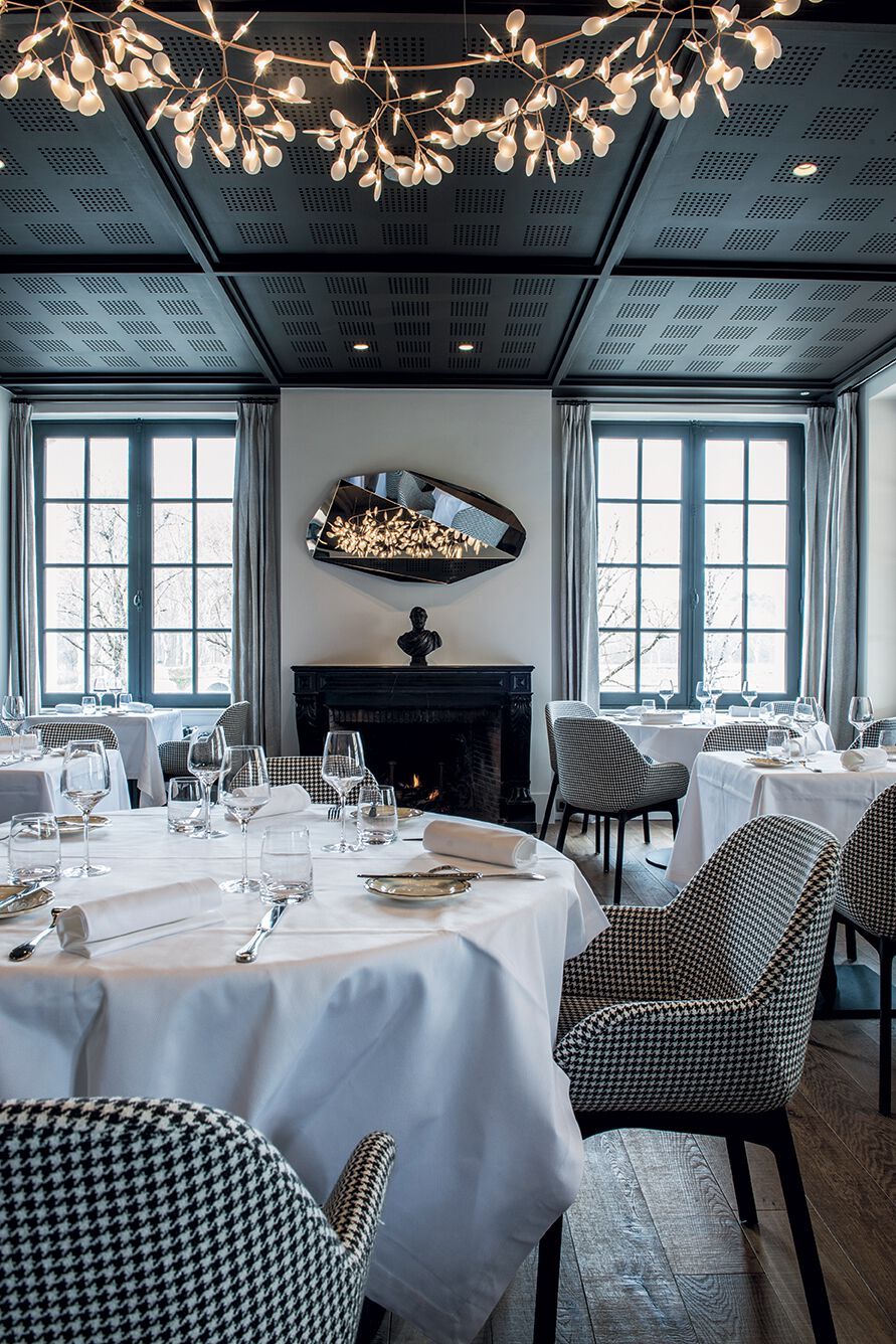 Мягкий тканевый стул с подлокотниками Kartell CLAP ARCH-00149595 - Вид №1