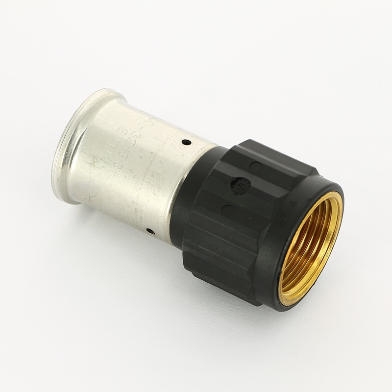 Муфта пресс-В PVDF HENCO 32х1" 18PK3206