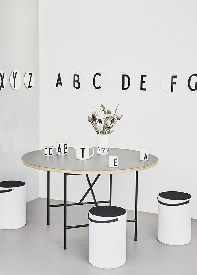 Фарфоровая тарелка N Design Letters 10201500N - Вид №2