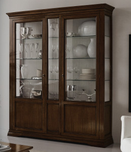 Витрина CONTESSA DEVINA NAIS VT025