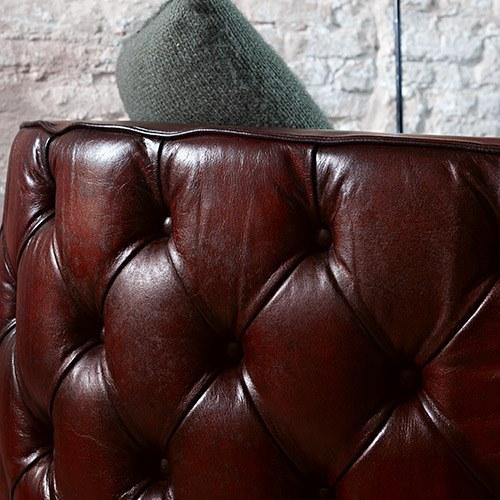 Devina Nais Стеганое кожаное кресло с подлокотниками sun-id-1463286 - Вид №1