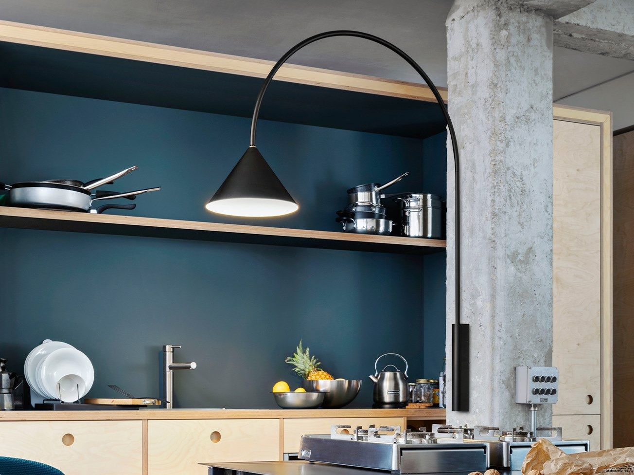 Металлический настенный светильник Miniforms Ozz ARCH-00040377 - Вид №1