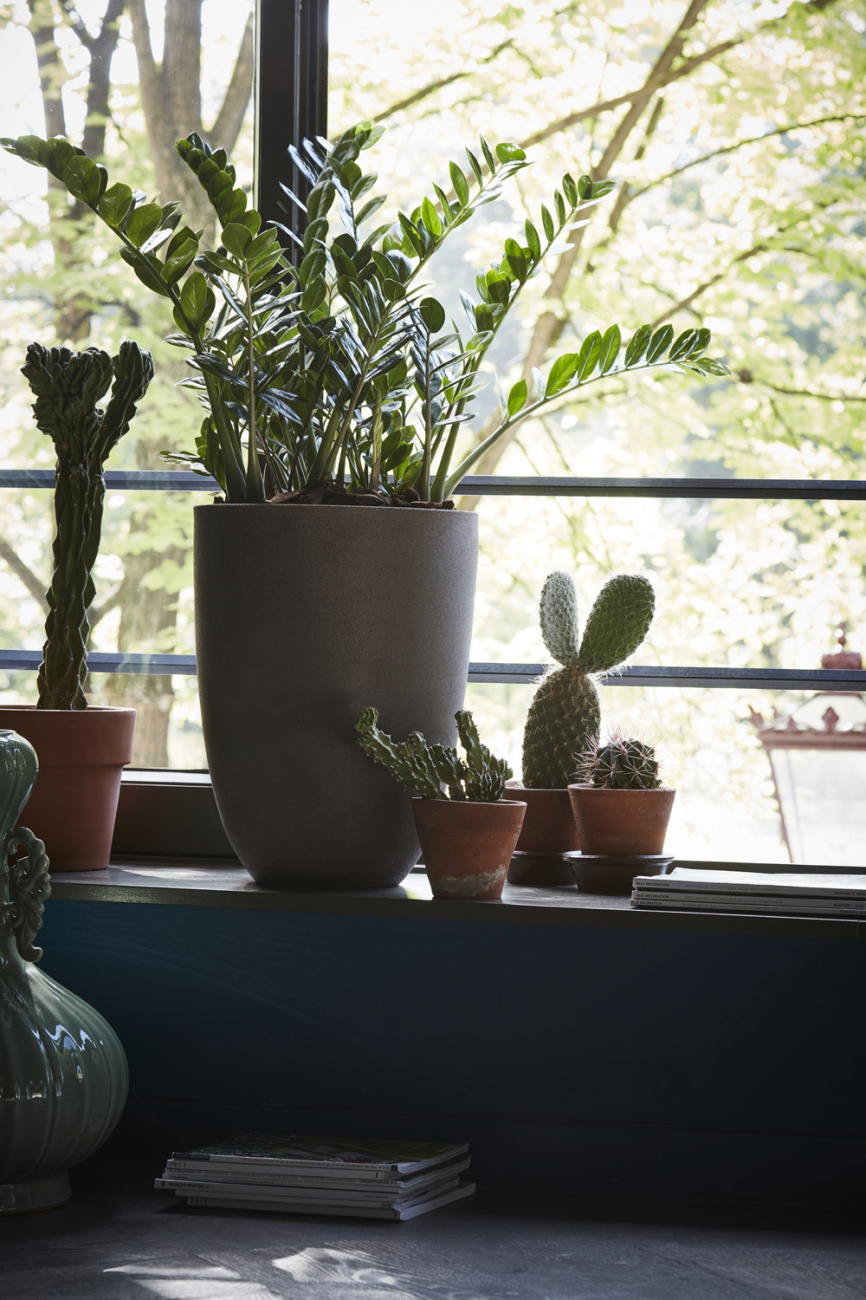 Уличный вазон 44х44 см белый "Альма" CAPI EUROPE СОВРЕМЕННЫЙ 117220 Белый  - Вид №1