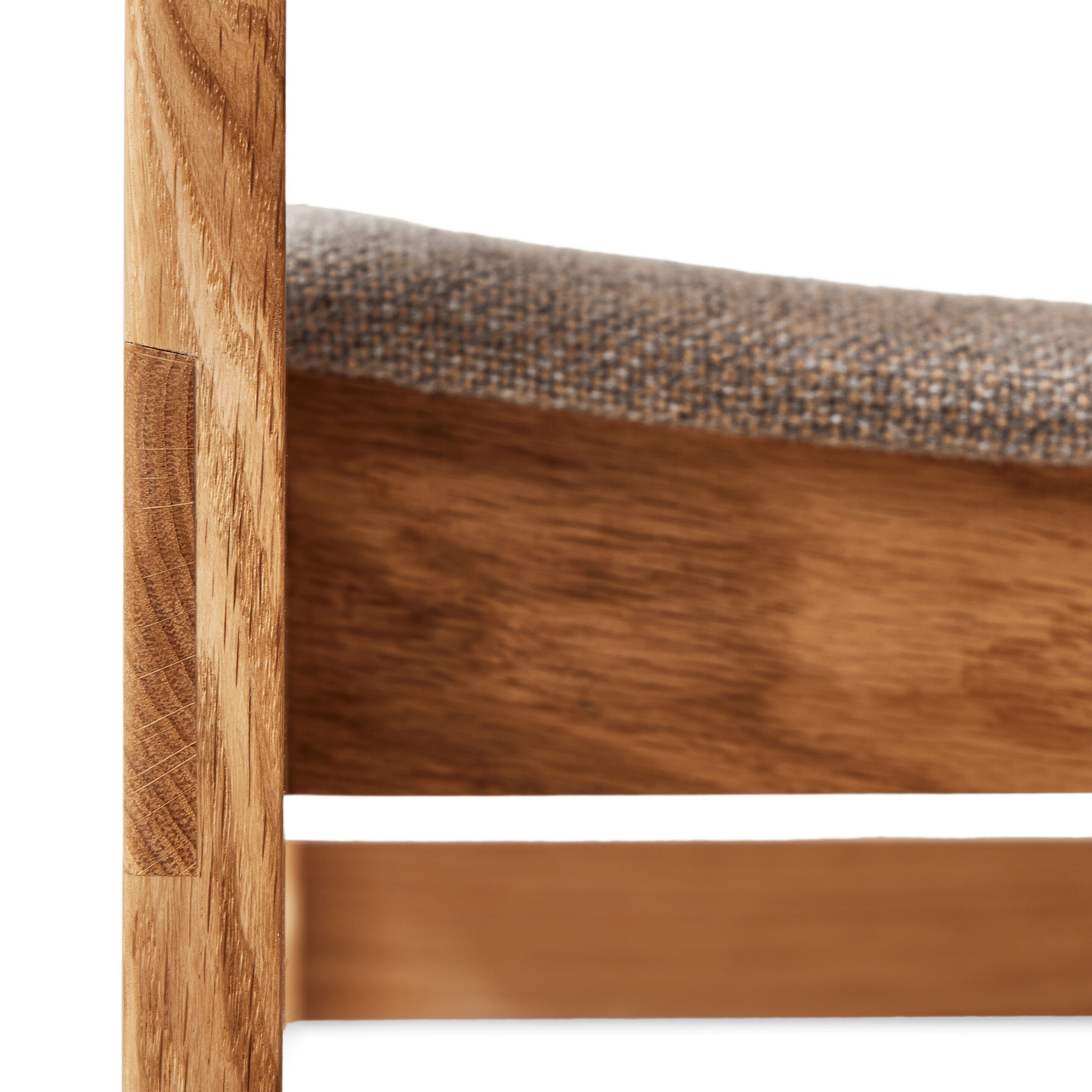 Дубовое кресло с мягкой спинкой и открытой спинкой Form & Refine Sonder ARCH-00033768 - Вид №8