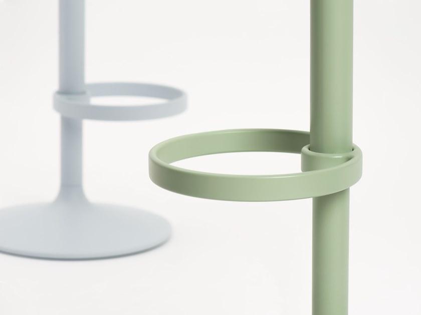 Andreu World Барный стул из алюминия с подставкой для ног Hula Bq2795 - Вид №10