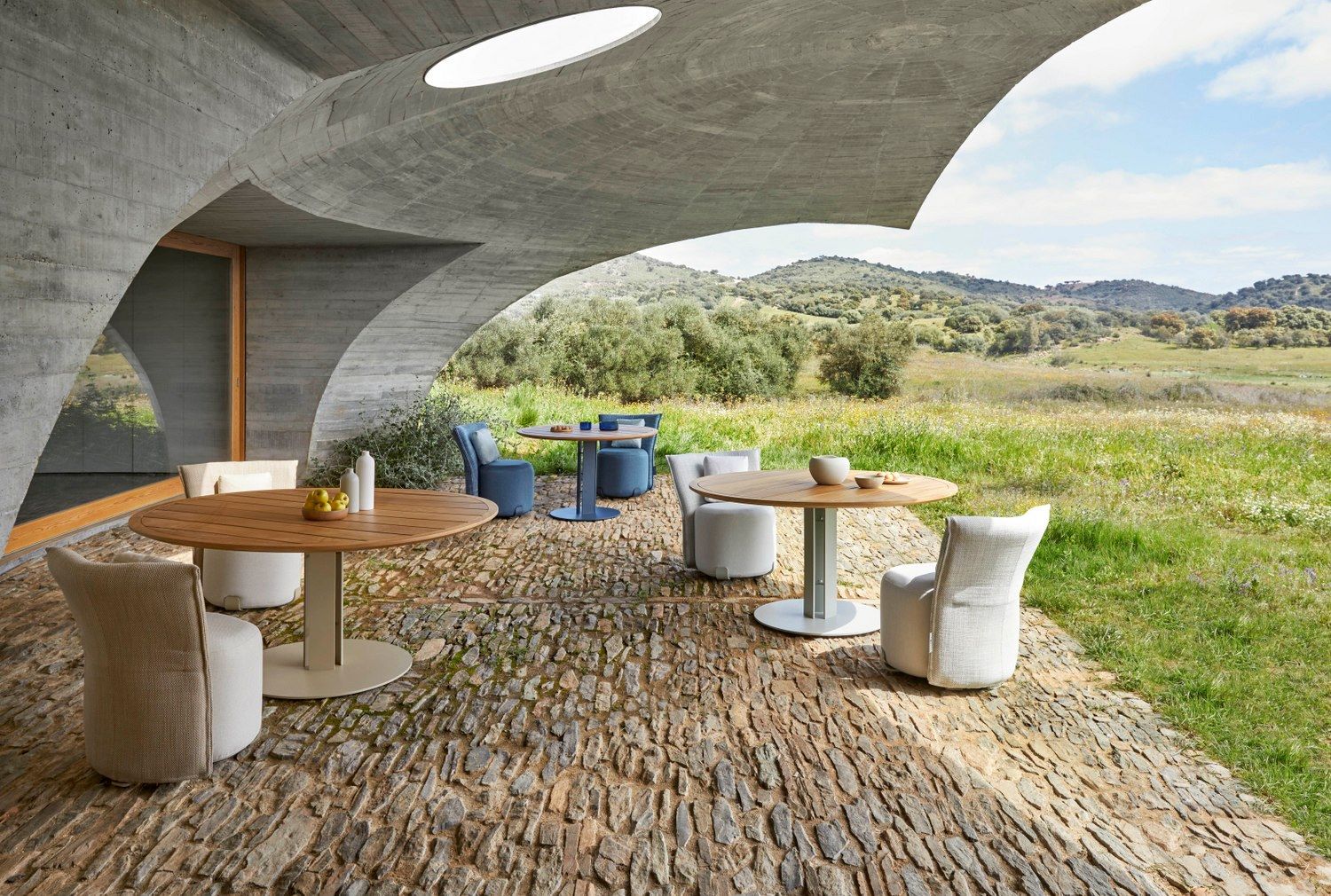 Круглый садовый стол GANDIABLASCO ARCH-00149474 - Вид №4