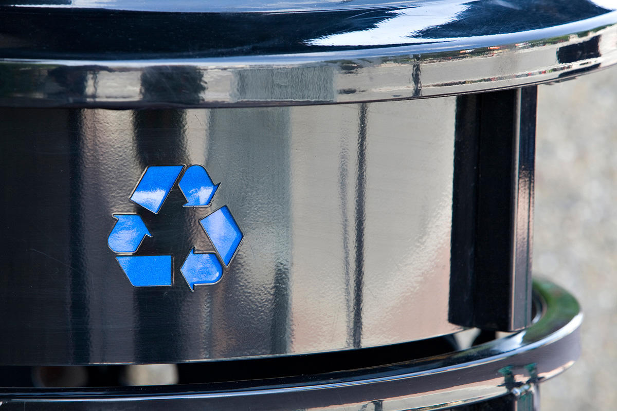 FSRT201 Приемник городского возрождения  Forms-surfaces  - Вид №1