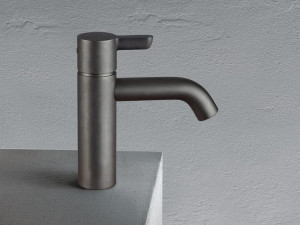 Однорычажный смеситель для раковины