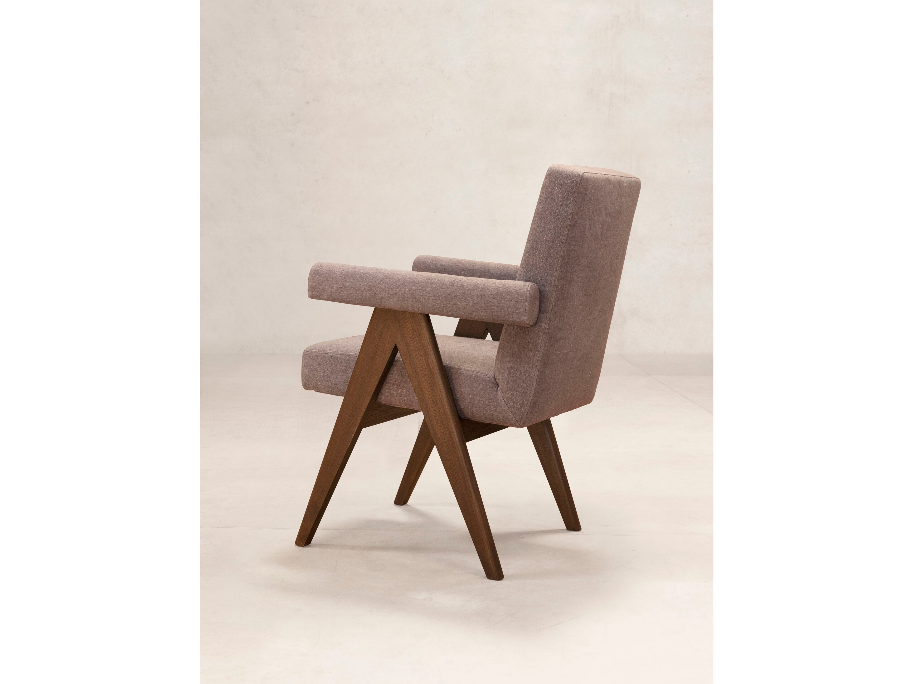 Мягкий тканевый стул с подлокотниками Phantom Hands Zanav ARCH-00117127 - Вид №2