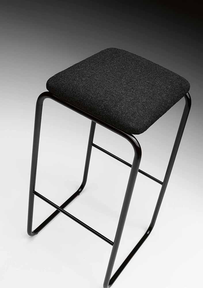 Sharing 388 Барный стул со стальным каркасом. Сиденье мягкое. Et al. Sharing - Вид №4