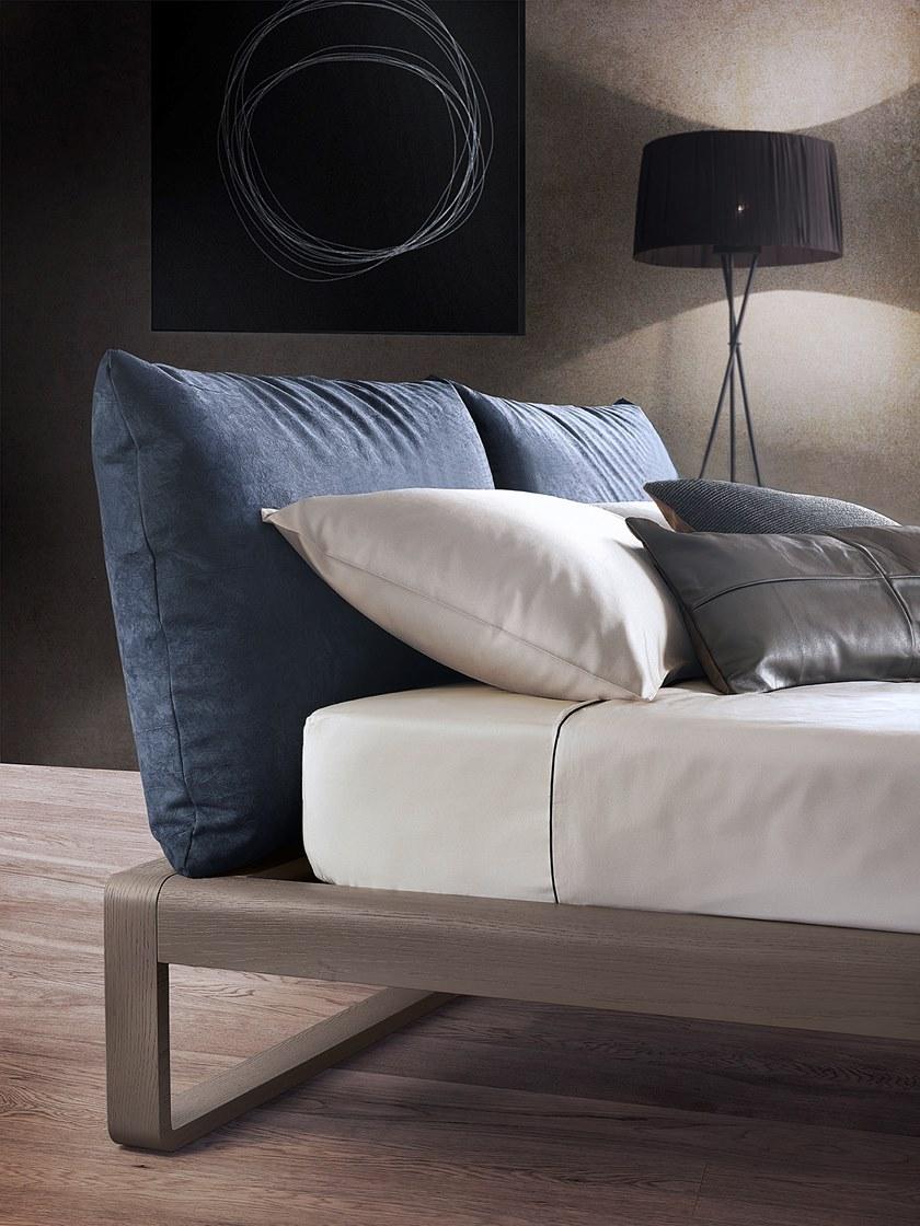 OLIVIERI Двуспальная кровать из дерева с мягким изголовьем Martin sun-id-1449700 - Вид №1