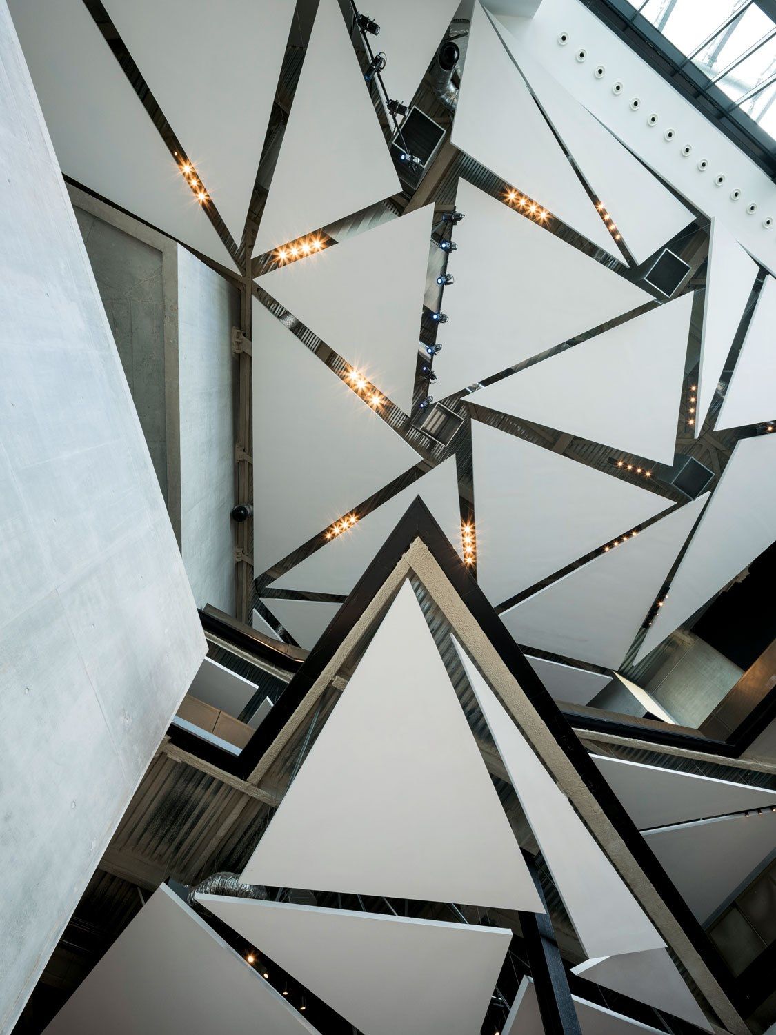 Регулируемый потолочный светодиодный прожектор Deltalight Spy ARCH-00062218 - Вид №3