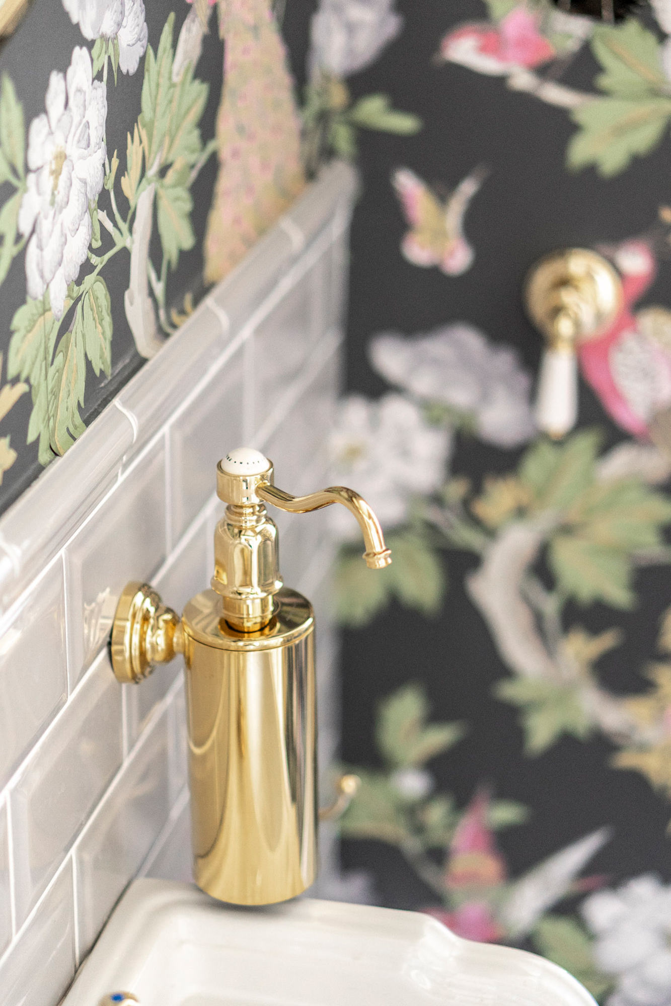 Traditional bathrooms Дозатор мыла Perrin & Rowe Retro PR6973 Pr6973.bn  - Вид №1