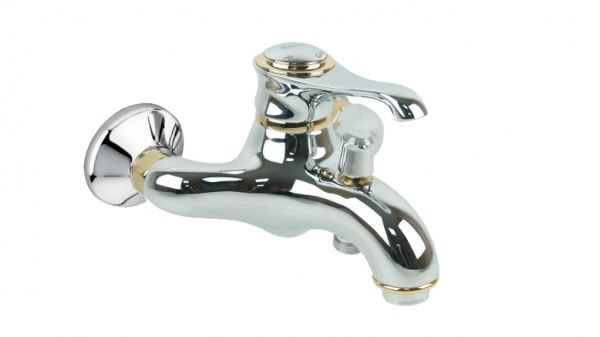 6001CO Смеситель Tiffany настенный для ванной, цвет хром-золото EMMEVI