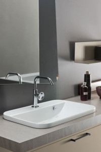 Giò con rubinetto Arcombagno Tutto fuori  Умывальники