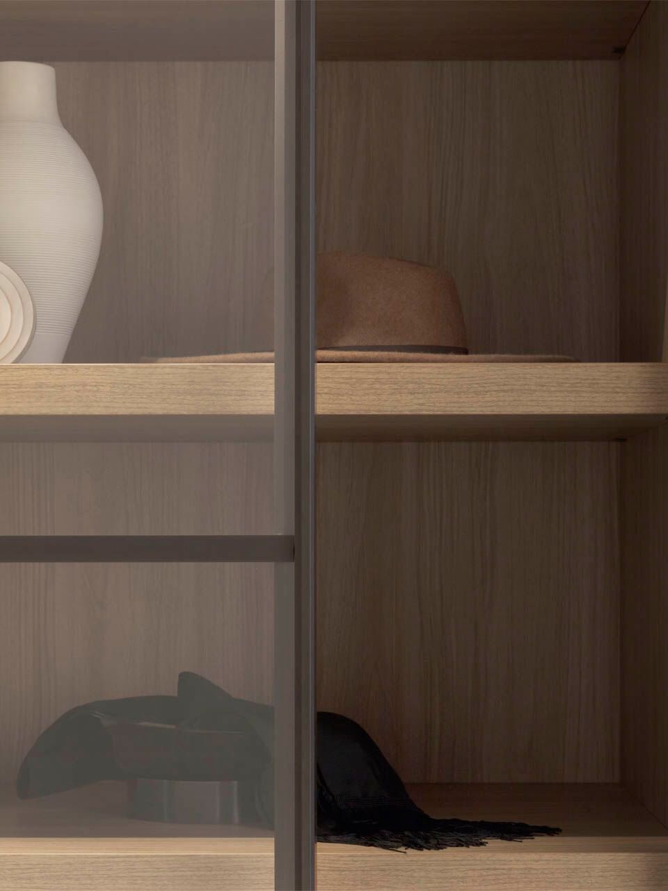 Секционный шкаф из дерева и стекла Pianca MURANO ARCH-00143343 - Вид №7