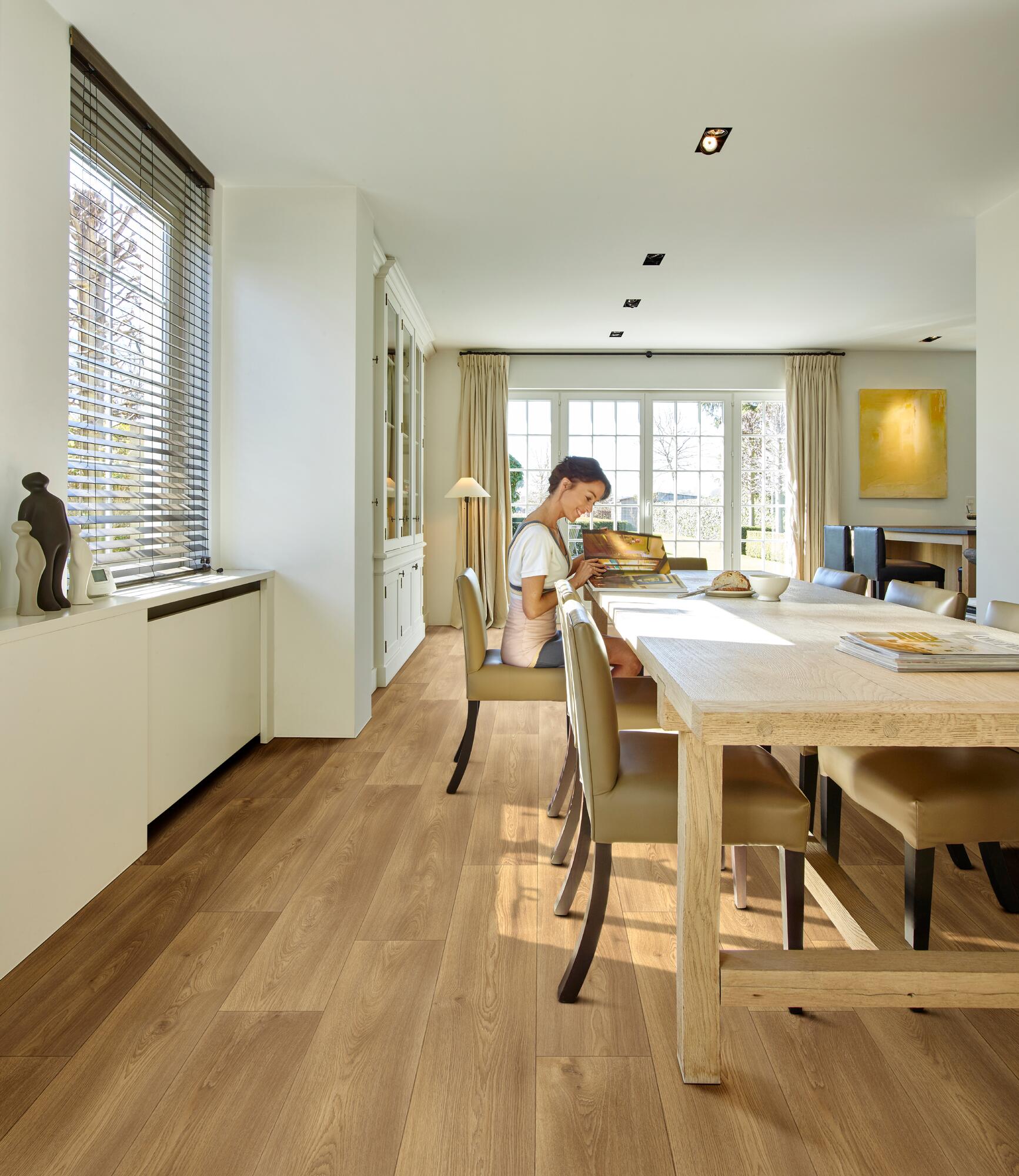 Нескользящий виниловый пол с эффектом дерева BEAUFLOR Ultratex ARCH-00078805 - Вид №6