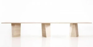 more Стол для переговоров из дерева с системой управления кабелями Varan