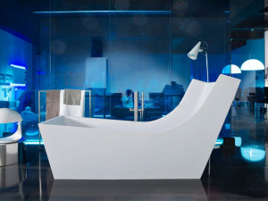 Ванна в центре комнаты в Cristalplant®