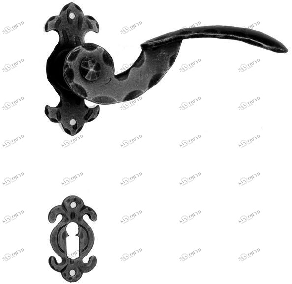 Galbusera Ручка из кованого железа на розетке с накладкой  18 