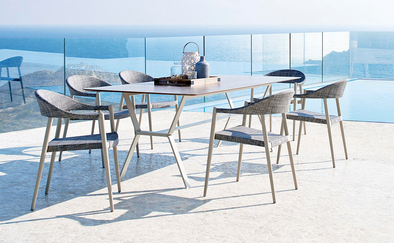 Стол DEER VARASCHIN 3378 